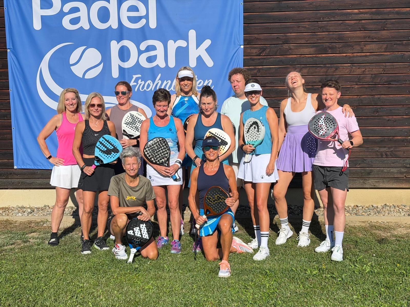 Groep bij Padel Park Frohnleiten