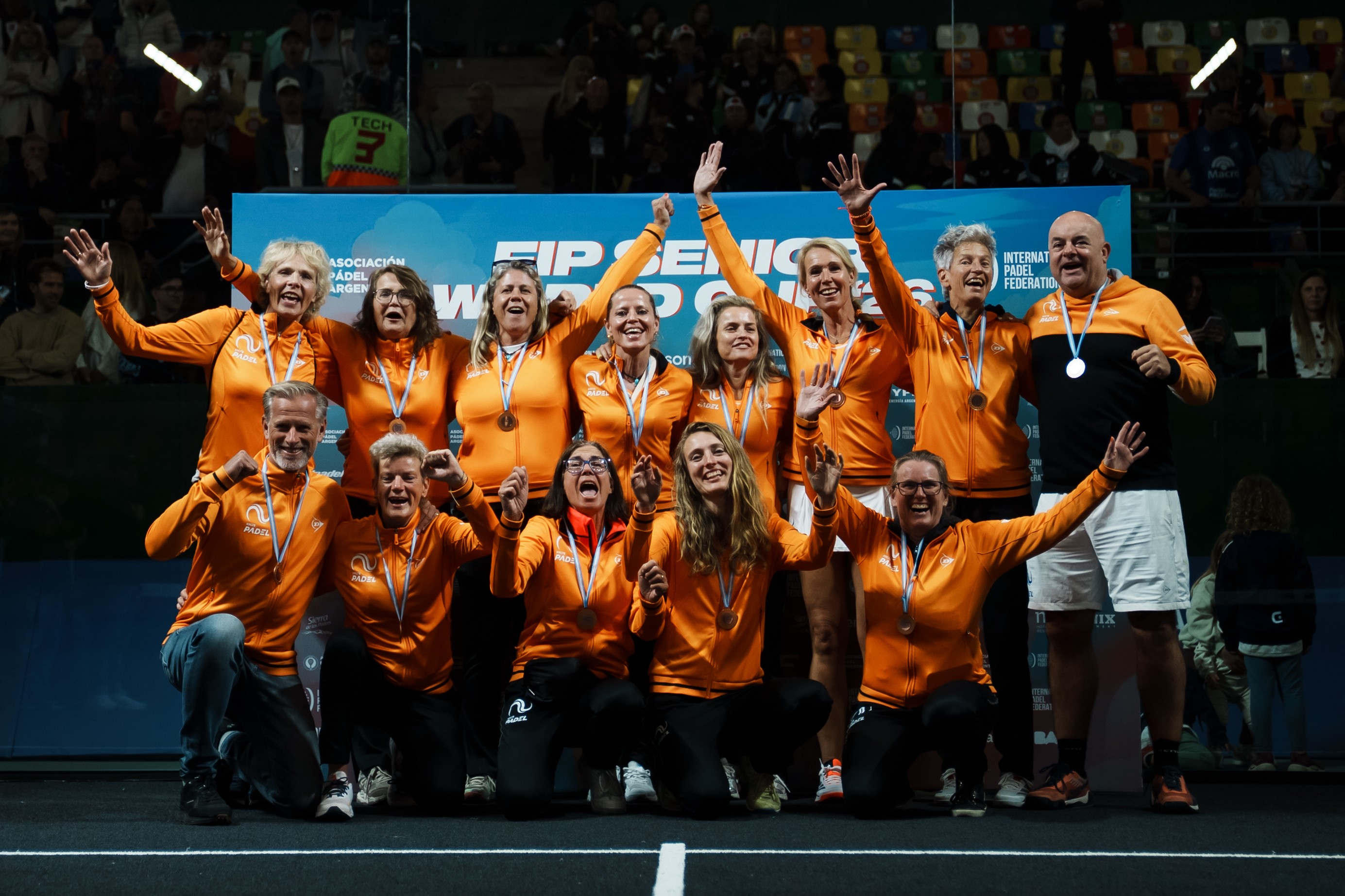 Nationaal veteranenteam in oranje tijdens het WK in Buenos Aires